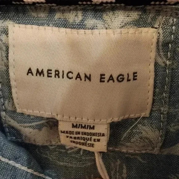 NWT American Eagle oversized button up - Picture 5 of 6